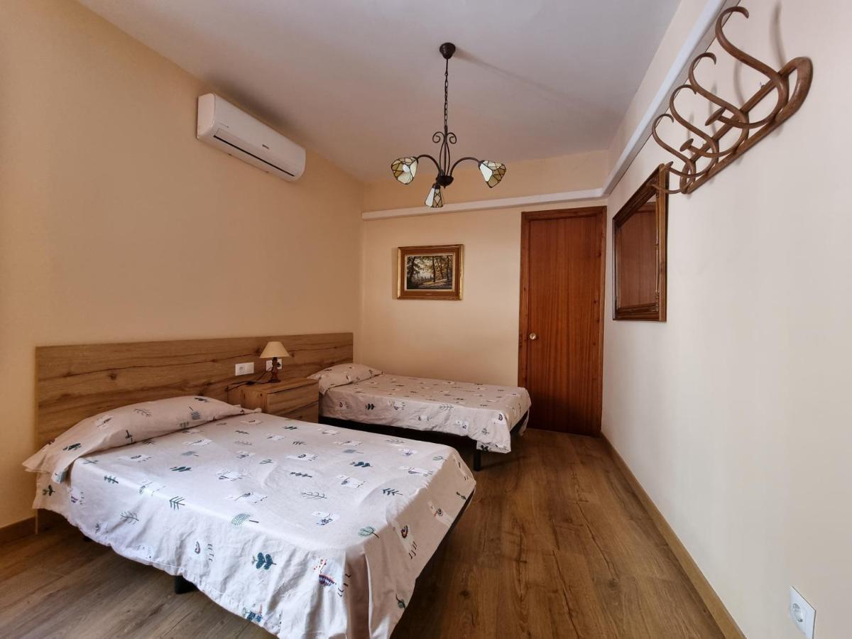 Cal Metge Apartman Benissanet Kültér fotó